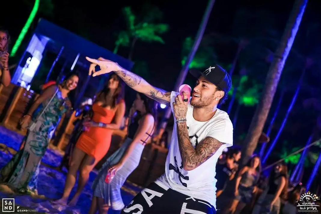 2025／26赛季英超：再怎么丑，也是3分到手！阿森纳2-1狼队（英超2025／26：阿森纳2-1狼队，赢得不漂亮但3分稳到手）