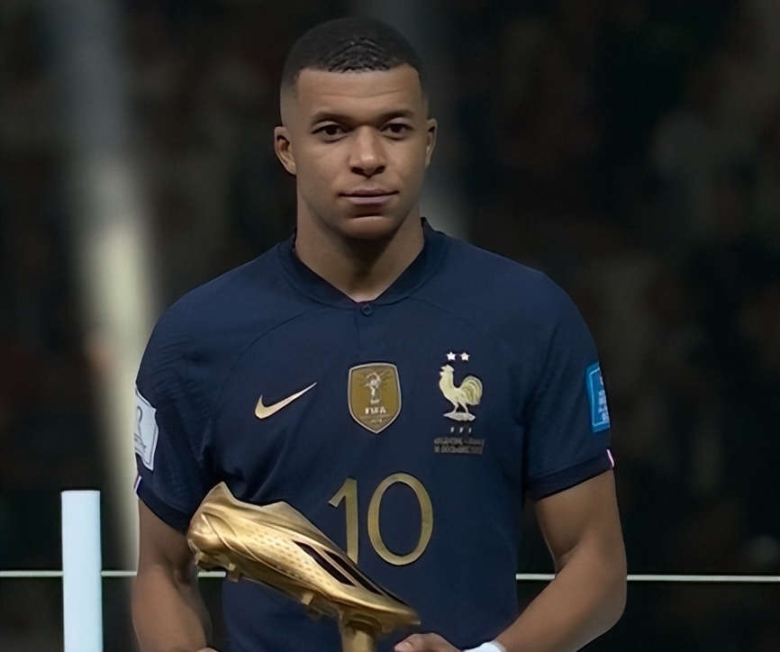 官方：拜仁女足与日本女足国脚谷川萌萌子续约至2029年