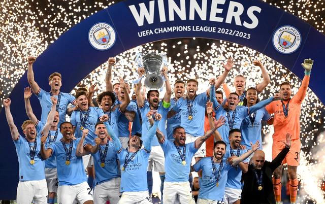 斯洛特帅位悬了？利物浦换帅传闻反转，关键战成救命稻草