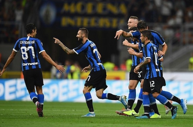 意甲战报：劳塔罗、图拉姆、恰尔汗奥卢破门，国米4-0科莫（意甲：国米4-0大胜科莫，劳塔罗、图拉姆、恰尔汗奥卢先后建功）