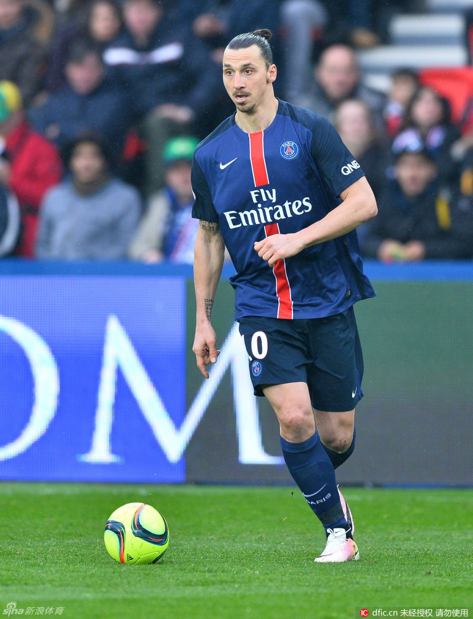 果然！利兹联主场3-1爆冷击败切尔西，利物浦范戴克和萨拉赫下滑