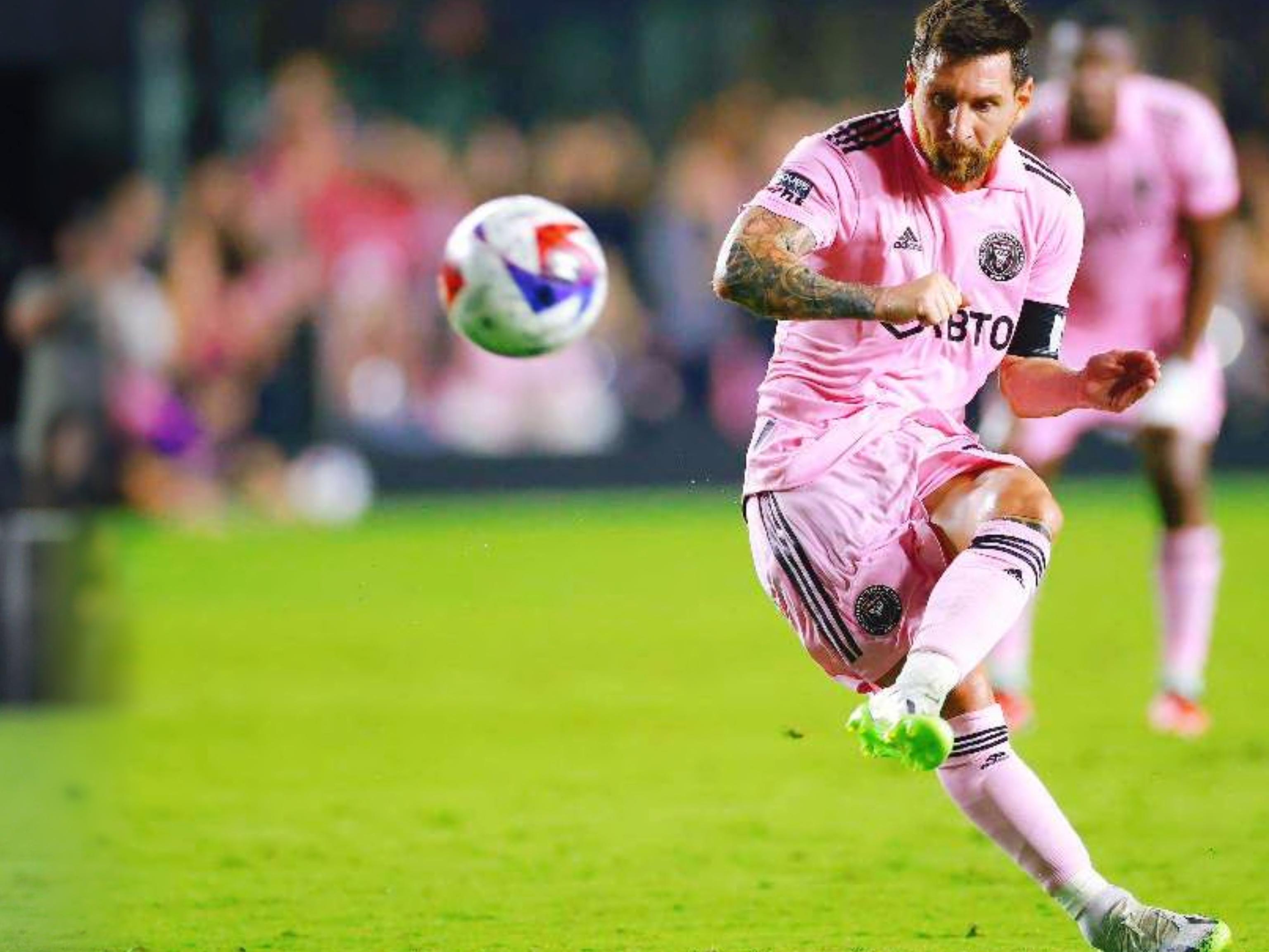 曼联会召回吗？进球网：奥纳纳在特拉布宗很开心，但合同无买断条款（曼联会否回收？进球网称奥纳纳在特拉布宗很开心，租借合同未设买断条款）