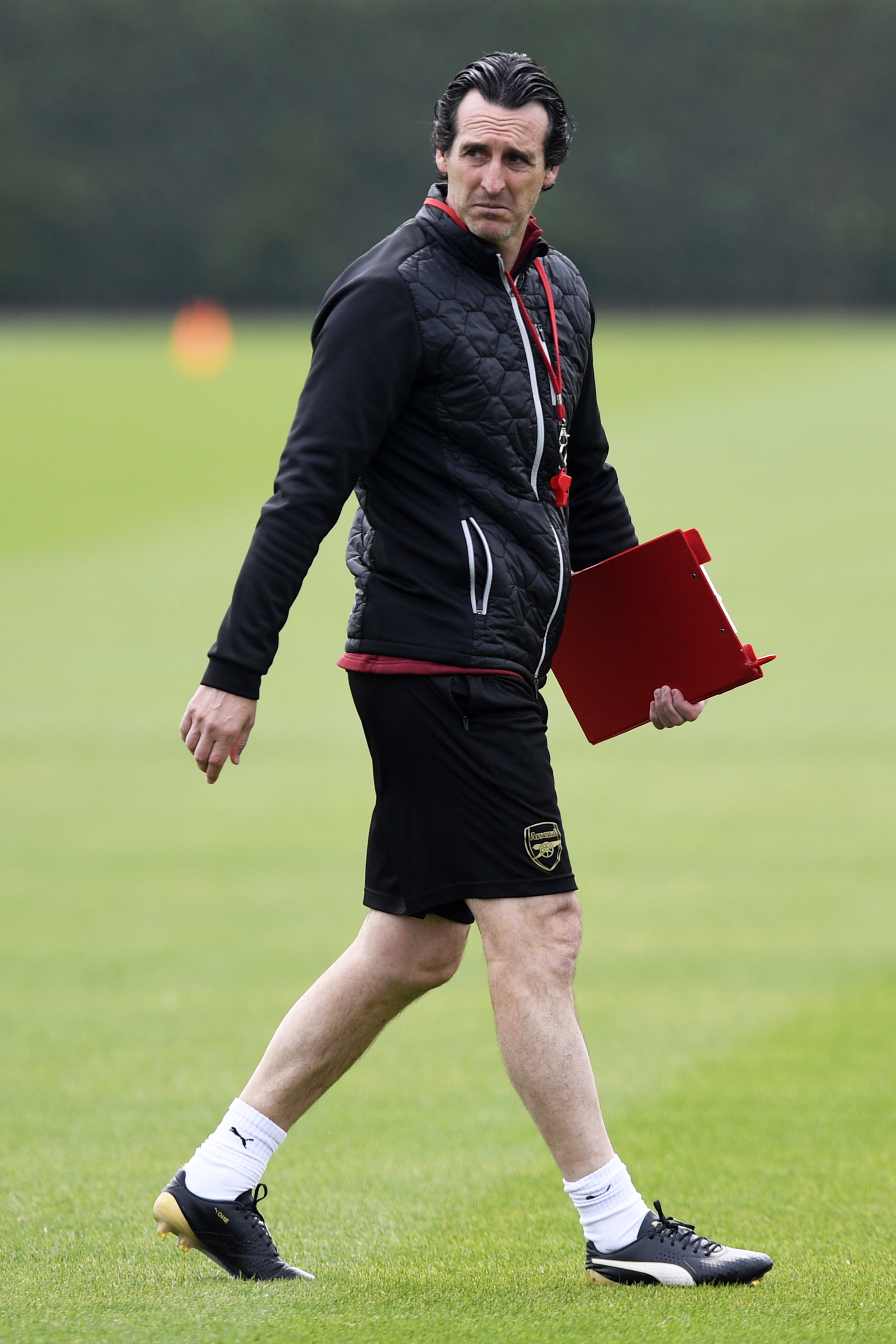 罗马诺：弗拉霍维奇在康复中，目前未与AC米兰达成任何协议（罗马诺：弗拉霍维奇恢复中，尚无与AC米兰的任何协议）